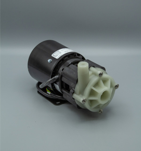 AC-3CP-MD Magnetic Drive Pump – Ansicht 1
